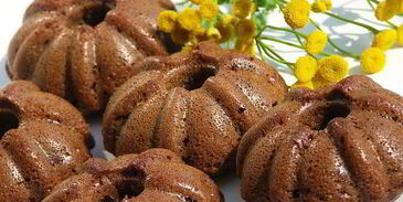 ржаные манники с грушами и яблоками