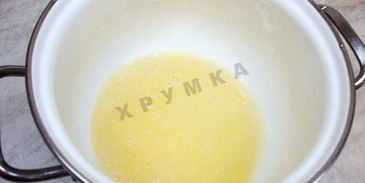 вкусный манник на кефире в мультиварке