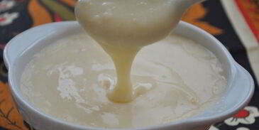 бабушкины куриные оладьи и соус морней