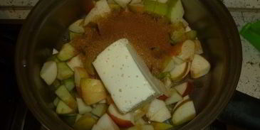 гречневые оладьи с коричными яблоками