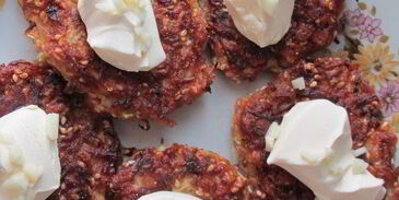 кабачково-кунжутные оладушки