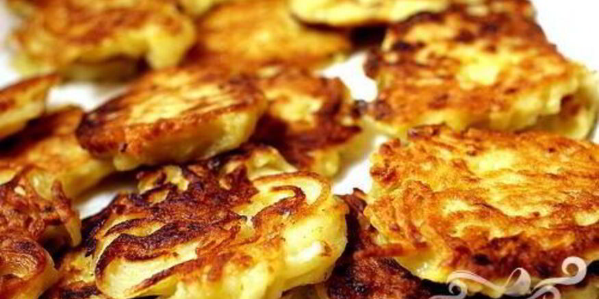Рецепт картофельных оладий с икрой