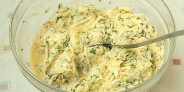 оладьи из кабачков с манной крупой