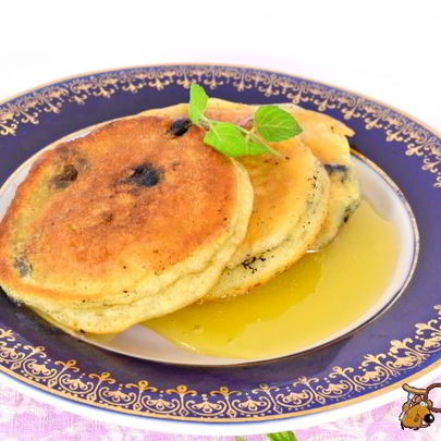 Оладьи на кефире с черникой