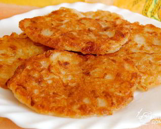 Оладьи с капустой на дрожжах