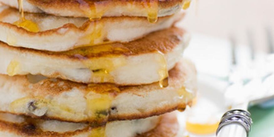 Рецепт оладий с кленовым сиропом