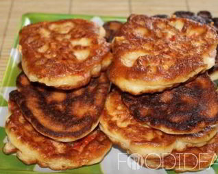 Оладьи с колбасой
