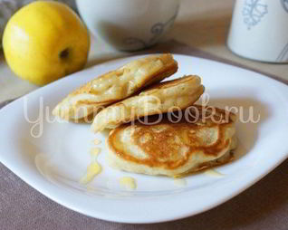 Оладьи с яблоком