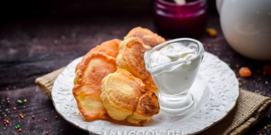 Рецепт пышных оладий на горячем кефире