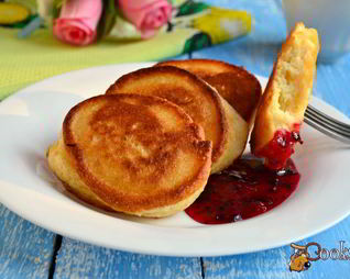 Пышные оладьи на манной крупе