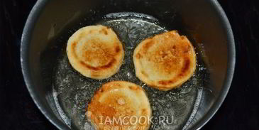 пышные заварные оладьи на кефире