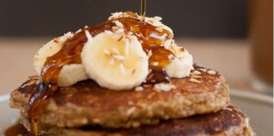 Рецепт вкусных оладушек ны кефире пышных