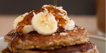 вкусные оладушки на кефире пышные