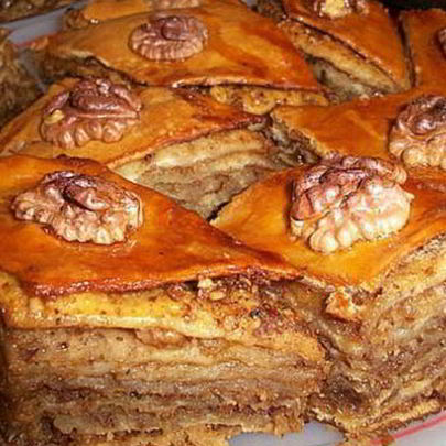 Пахлава с грецким орехом по-домашнему