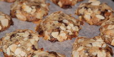 арналевское шоколадное печенье с орехами