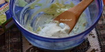 фисташковое песочное печенье