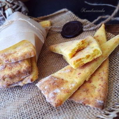 Картофельное печенье с сыром и прованскими травами