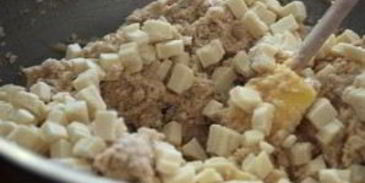 овсяное печенье с белым шоколадом и миндалем