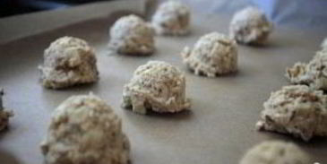 овсяное печенье с белым шоколадом и миндалем