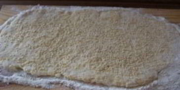 печенье на сметане с кунжутом