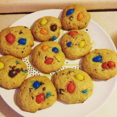 Печенье с M&MS
