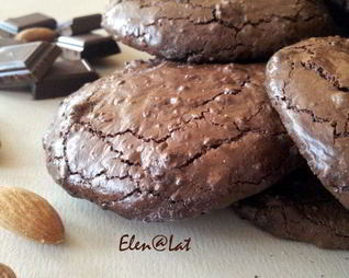 Шоколадно-миндальное печенье