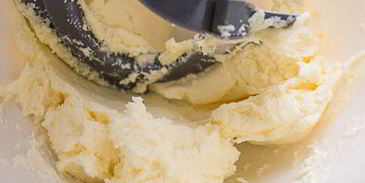 шоколадное песочное печенье с арахисом