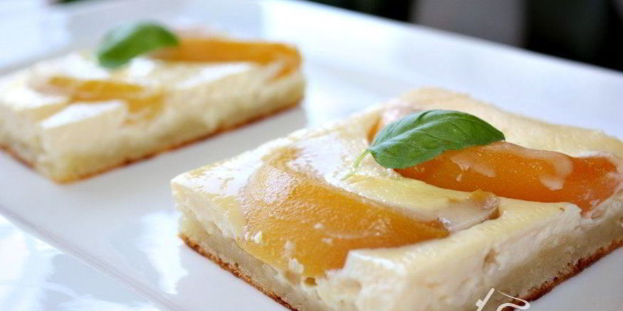 Рецепт абрикосового пирога со сметаной заливкой