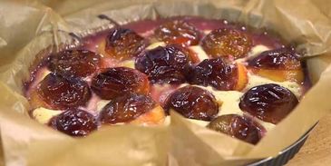 деревенский сливовый пирог