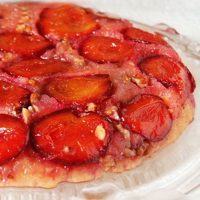 Французский пирог Тарт Татен со сливами