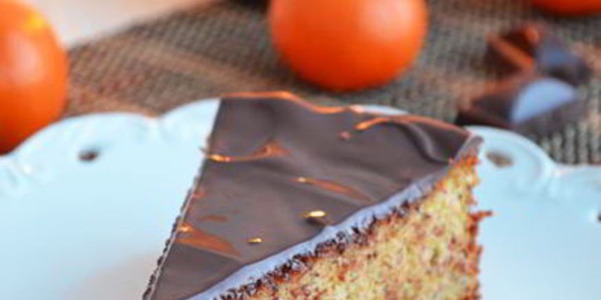 Рецепт мандаринова-миндального пирог под шоколадом