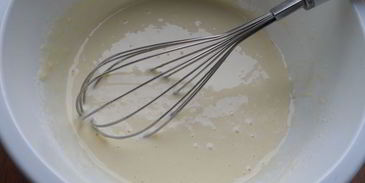 наливной пирог с яблоками и хрустящей овсяной корочкой