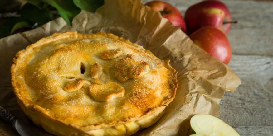 Рецепт осеннего пирога с яблочной начинкой
