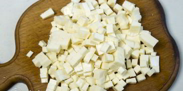 открытый пирог с курицей и овощами