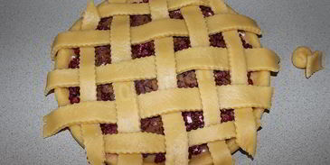 песочный пирог с малиной в духовке