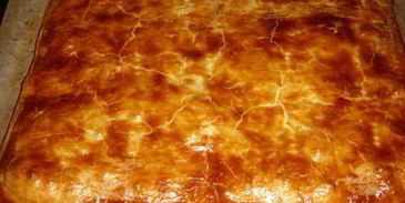 пирог с капустой из слоеного теста