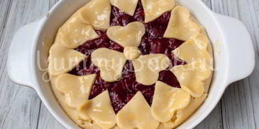 пирог с вишневой начинкой