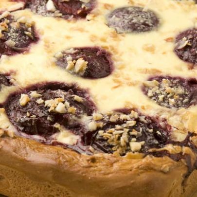 Пирог сливовый