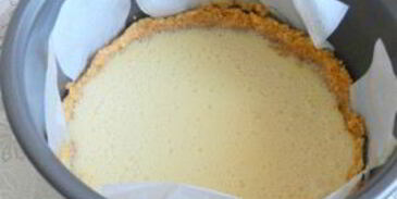 пирог со сгущенкой в мультиварке