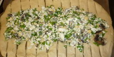 сочный пирог с начинкой из того, что было