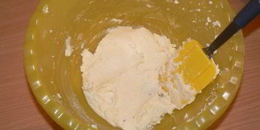 творожно-овсяный пирог с ягодой