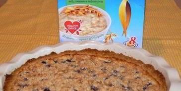 творожно-овсяный пирог с ягодой