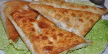 быстрые пирожки из лаваша с сыром и ветчиной