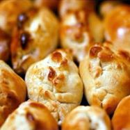 Рецепт Дрожжевых пирожков с яблоками и бананом