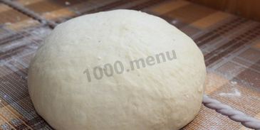 дрожжевые пирожки с ягодами в духовке