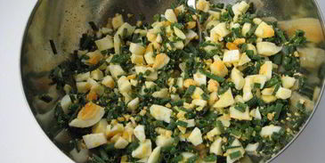 гречневые пирожки с луком и яйцом