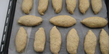 гречневые пирожки с луком и яйцом