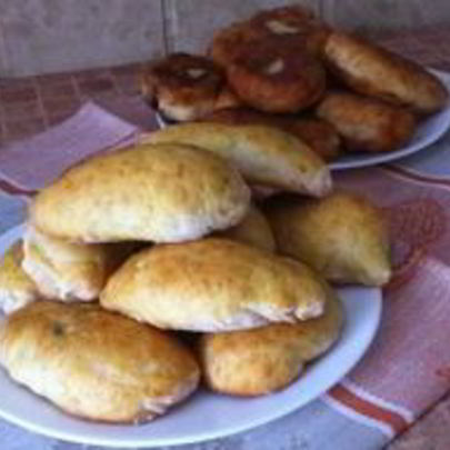 Пирожки дрожжевые на сухих дрожжах с грибами