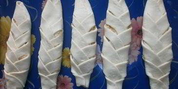 пирожки косичка с горохом