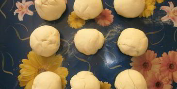 пирожки косичка с горохом